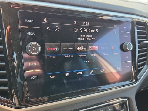 Used 2022 Volkswagen Atlas SE image 28