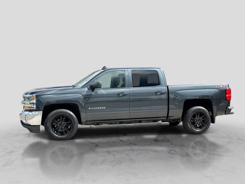 Used 2018 Chevrolet Silverado 1500 LT w/ All Star Edition AWD/4WD image 3