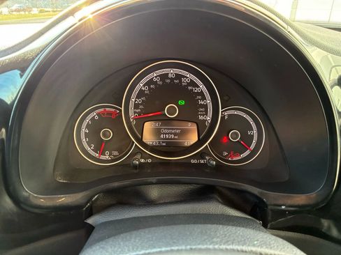 Used 2017 Volkswagen Beetle 1.8T S image 20