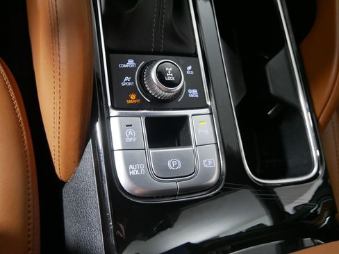 Used 2023 Kia Telluride SX Prestige X-Pro AWD/4WD image 30