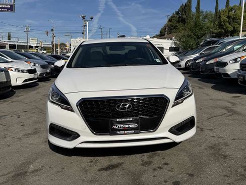 Used 2016 Hyundai Sonata Limited image 2