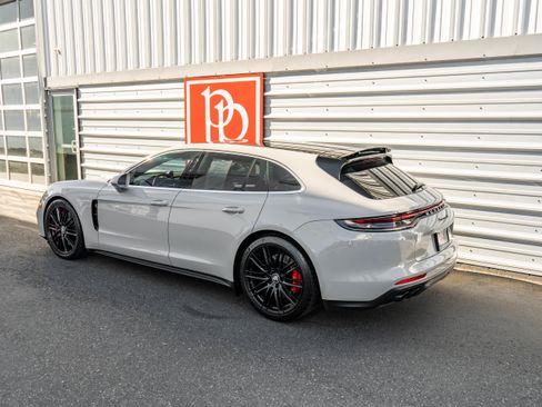 Used 2023 Porsche Panamera 4S AWD/4WD image 38