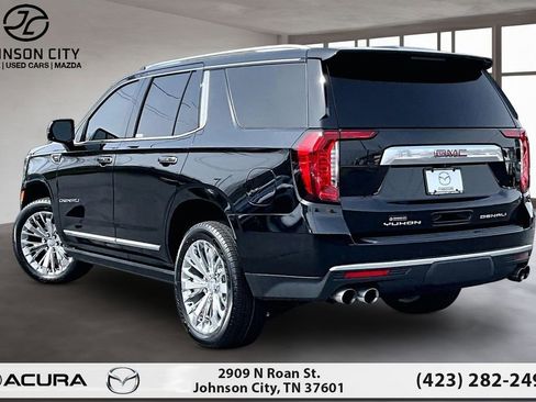 Used 2021 GMC Yukon Denali w/ Denali Premium Package image 13
