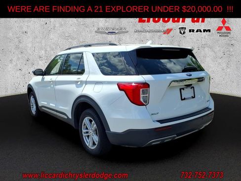 Used 2021 Ford Explorer XLT w/ Equipment Group 202A AWD/4WD image 4