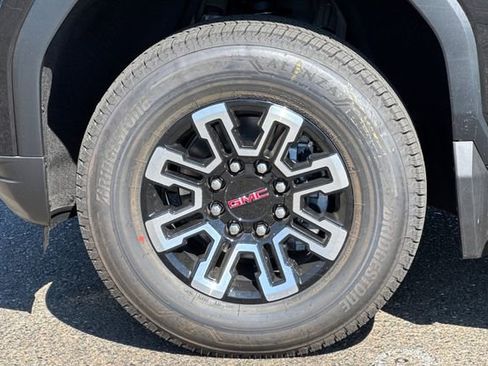 New 2026 GMC Sierra EV Elevation image 30