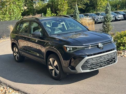 New 2025 Volkswagen Taos S image 7