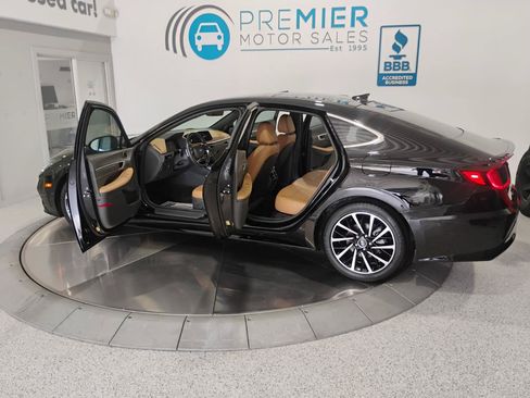 Used 2021 Hyundai Sonata Limited FWD image 28