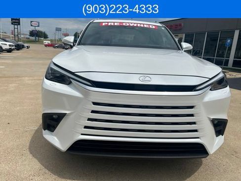 Used 2025 Lexus TX 350 AWD w/ Technology Package image 2
