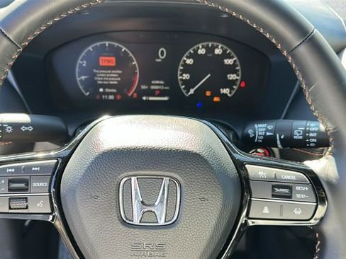 Used 2025 Honda HR-V Sport image 10