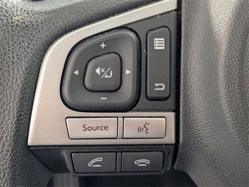 Used 2018 Subaru Forester 2.5i Premium w/ All-Weather Package image 16