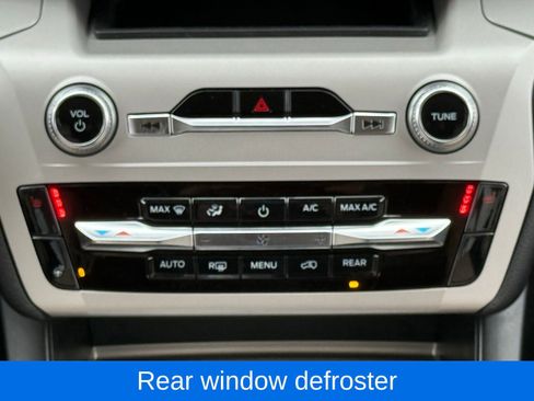 Used 2023 Ford Explorer XLT w/ Equipment Group 202A image 21