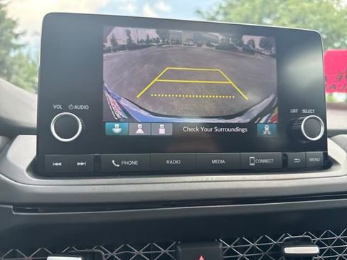 Used 2024 Honda Accord EX image 24