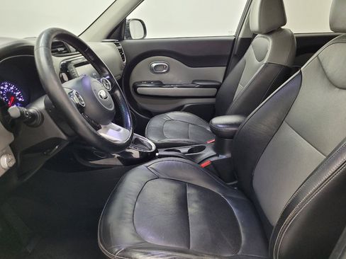 Used 2017 Kia Soul + w/ Primo Package image 17