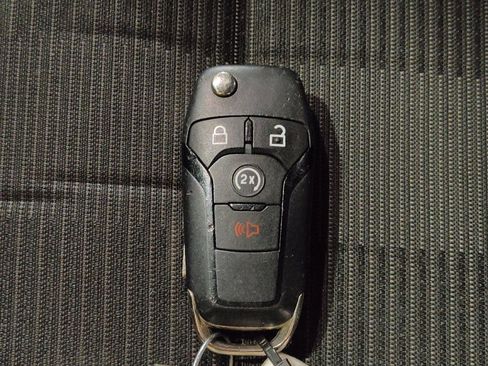 Used 2016 Ford F150 XLT w/ Equipment Group 302A Luxury image 32