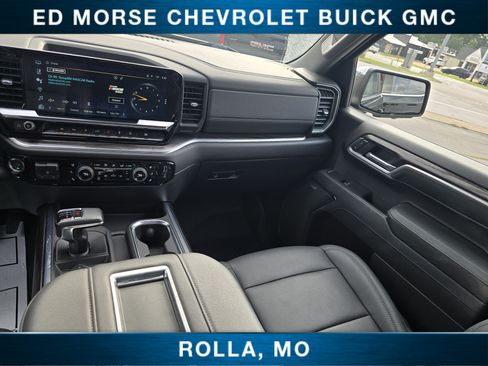 Certified 2022 Chevrolet Silverado 1500 LTZ AWD/4WD image 26