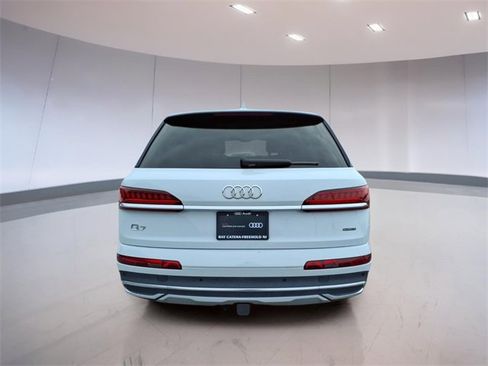 Used 2023 Audi Q7 3.0T Premium Plus w/ Premium Plus Package image 5