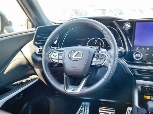 New 2026 Lexus TX 500h AWD image 20