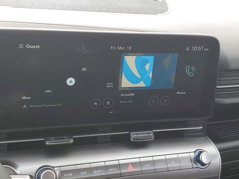 Used 2025 Hyundai Kona SEL image 27