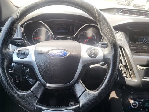 Used 2014 Ford Focus ST w/ Equipment Group 202A FWD image 28