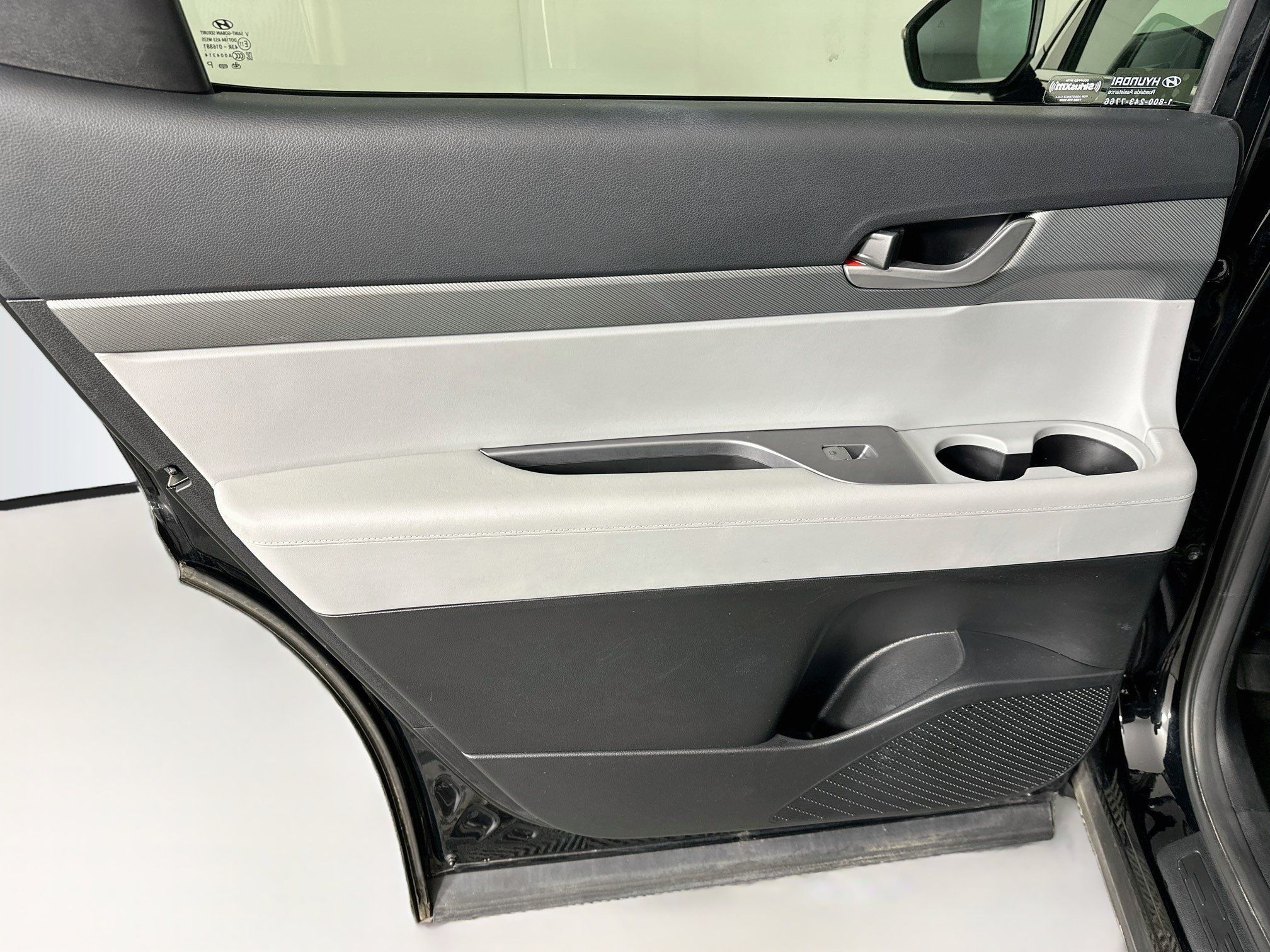 Used 2025 Hyundai Palisade SEL FWD image 27