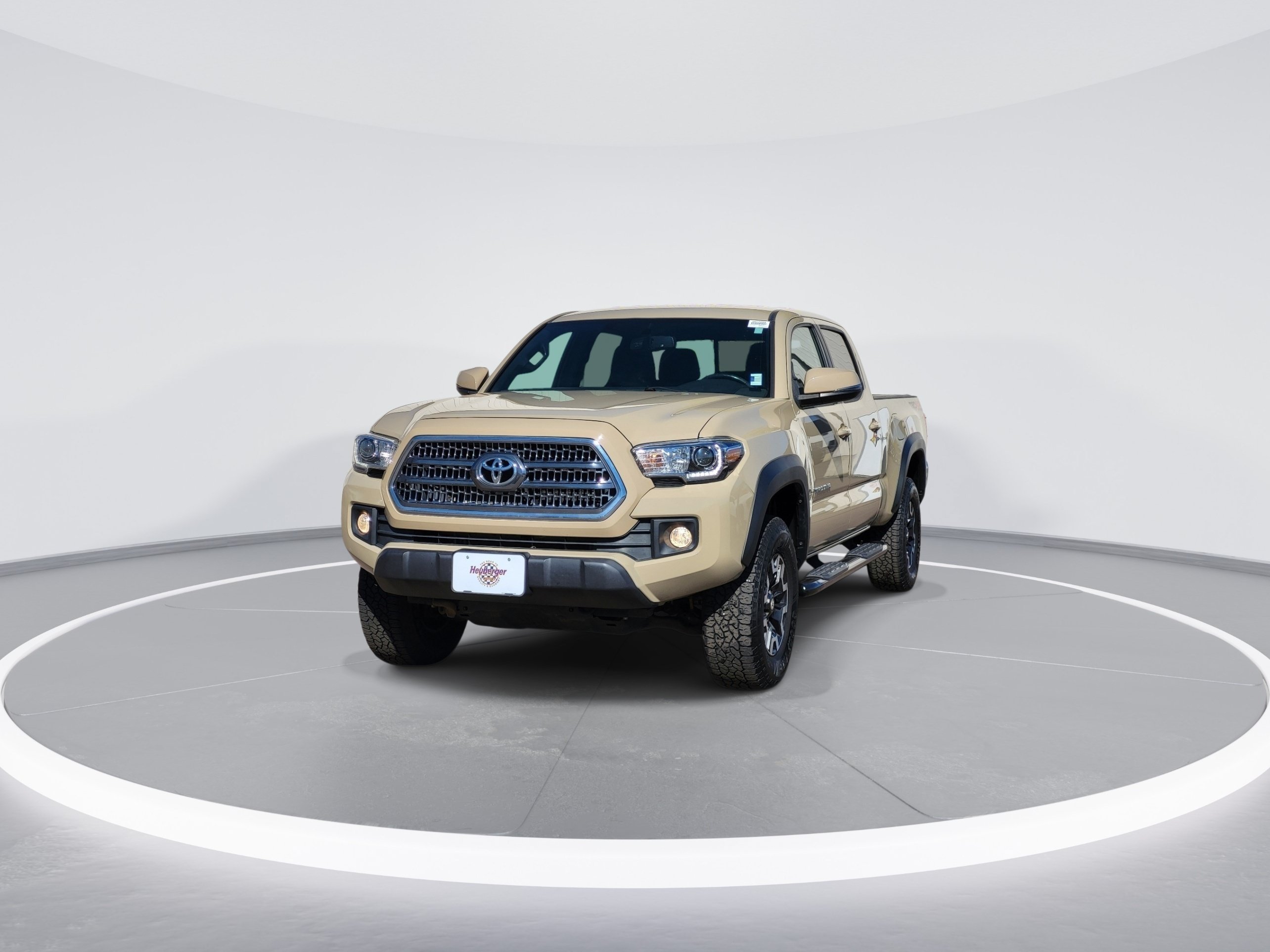 Used 2016 Toyota Tacoma TRD Off-Road w/ Towing Package AWD/4WD image 3