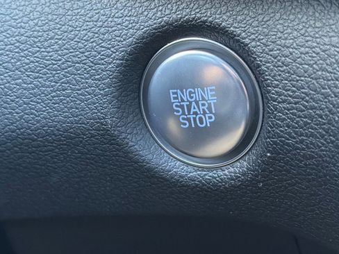 Used 2023 Hyundai Santa Fe SEL image 35