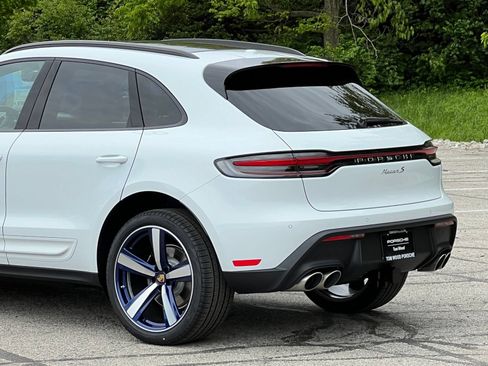 New 2026 Porsche Macan S AWD/4WD image 9