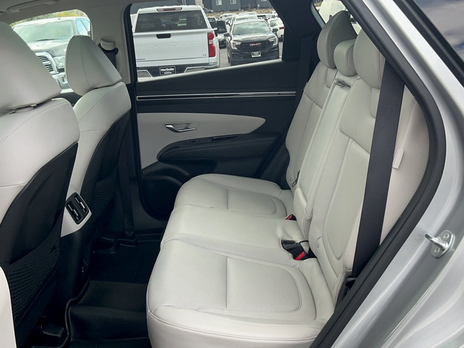 Used 2024 Hyundai Tucson Limited AWD/4WD image 15