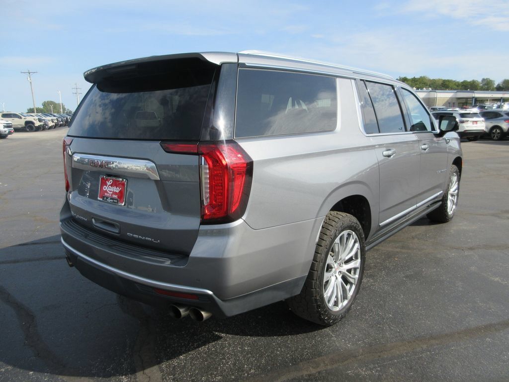 Certified 2022 GMC Yukon XL Denali AWD/4WD image 6