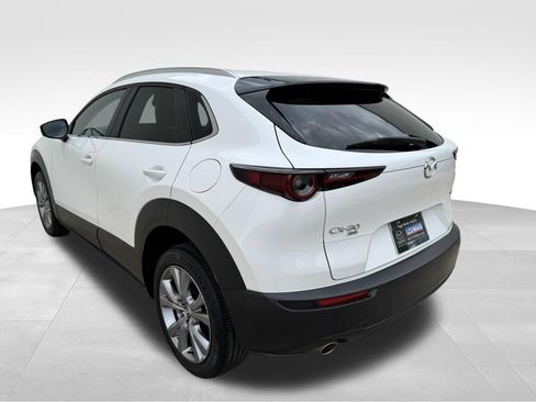 Used 2023 MAZDA CX-30 AWD 2.5 S w/ Preferred Package image 4