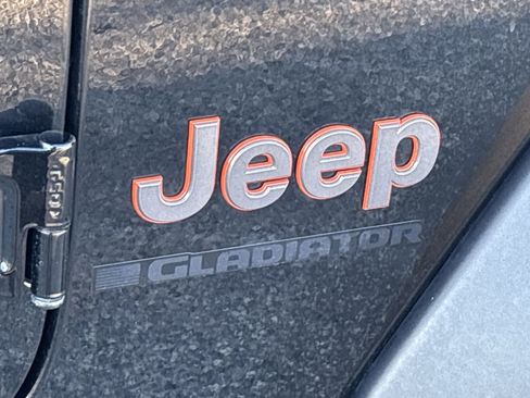 Used 2023 Jeep Gladiator Mojave w/ LED Lighting Group image 30