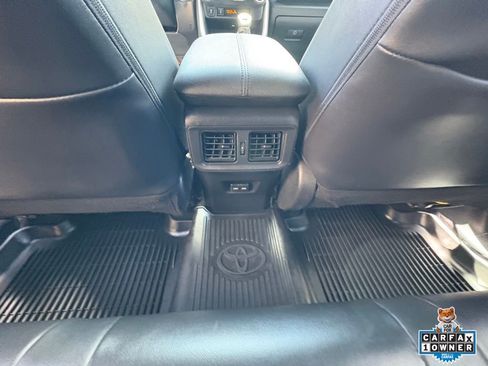 Used 2022 Toyota RAV4 XSE AWD/4WD image 29