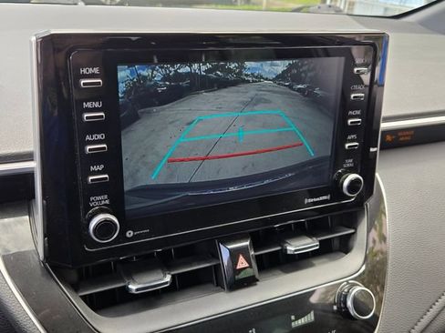 Used 2021 Toyota Corolla SE FWD image 22