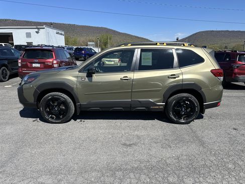 Used 2022 Subaru Forester Wilderness image 7