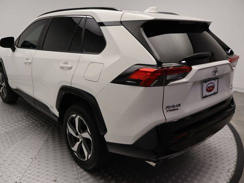Certified 2025 Toyota RAV4 SE AWD/4WD image 11