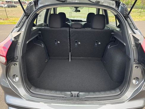 New 2025 Nissan Kicks Play S image 26