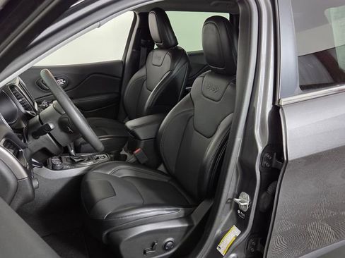 Used 2022 Jeep Cherokee Latitude Lux image 16