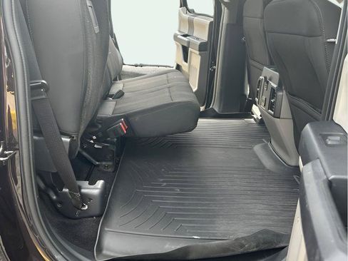 Used 2018 Ford F150 XL w/ Equipment Group 101A Mid AWD/4WD image 19