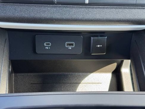 Used 2024 Land Rover Defender 110 S AWD/4WD image 31