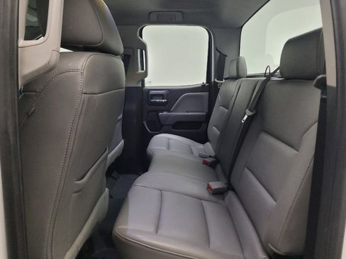 Used 2019 Chevrolet Silverado 1500 W/T AWD/4WD image 18