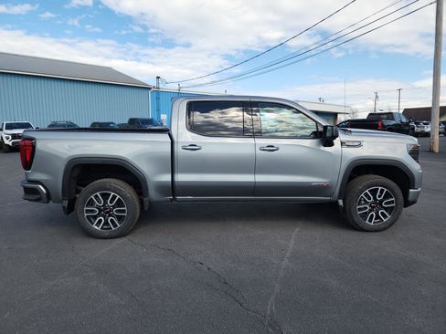 New 2026 GMC Sierra 1500 AT4 w/ Technology Package AWD/4WD image 9