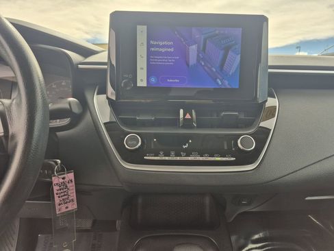 Used 2024 Toyota Corolla LE FWD image 8