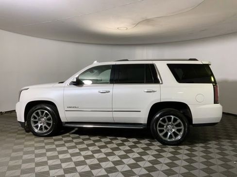 Used 2018 GMC Yukon Denali w/ Open Road Package AWD/4WD image 8
