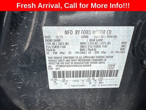 Used 2022 Ford Explorer XLT w/ Equipment Group 202A AWD/4WD image 17