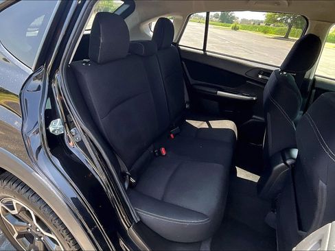 Used 2015 Subaru Crosstrek 2.0i Premium image 16