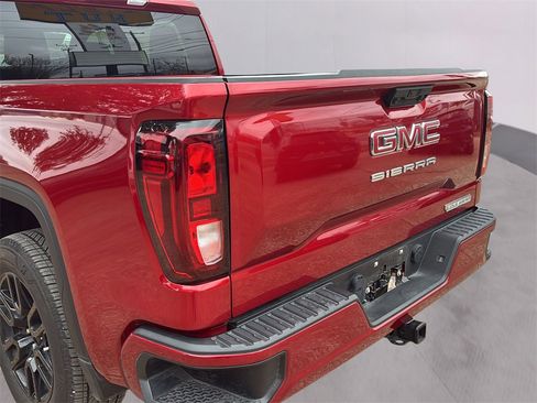 Used 2024 GMC Sierra 1500 Elevation image 46