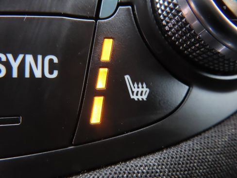 Used 2023 Chevrolet Malibu LT image 8