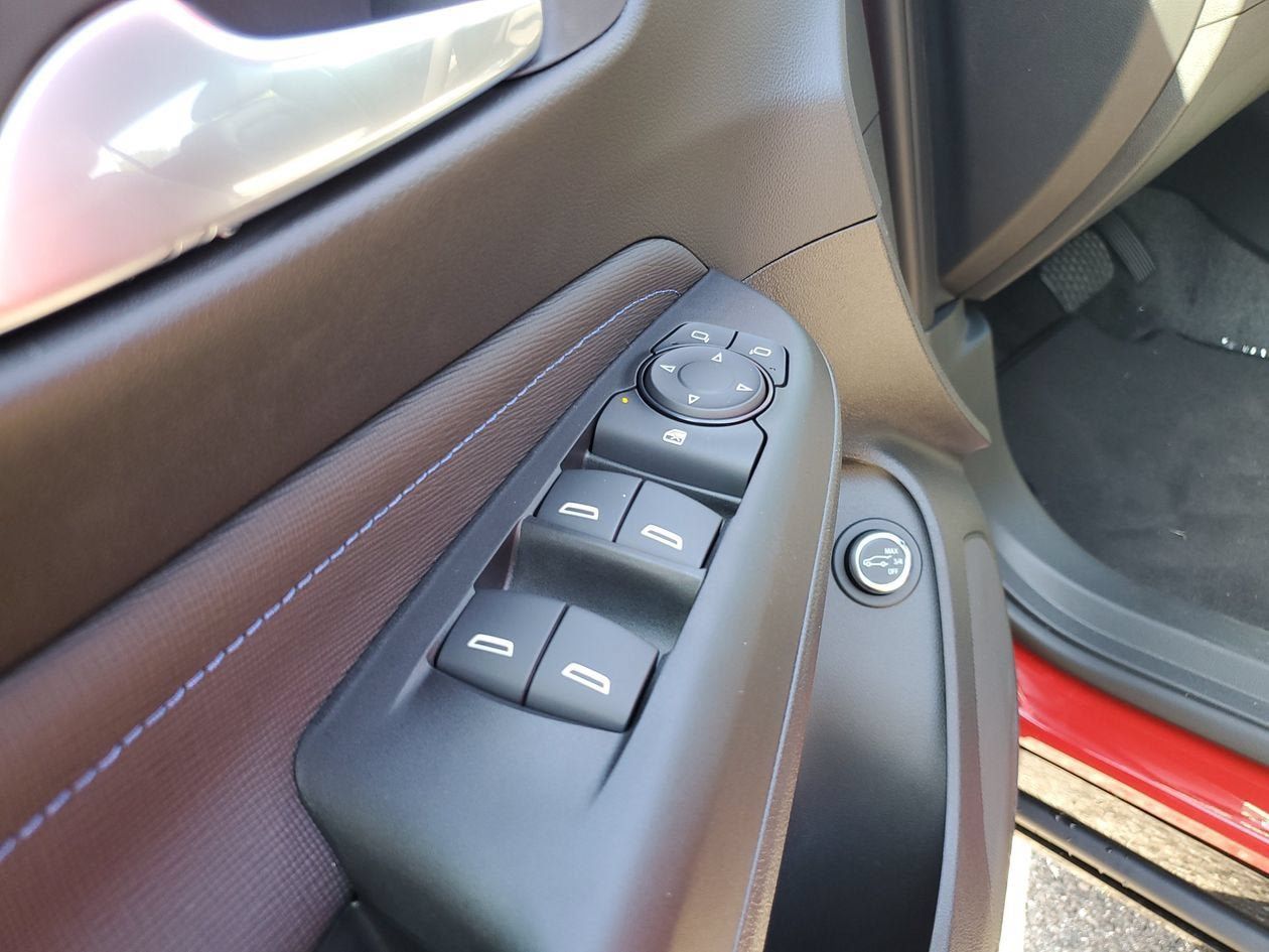 New 2026 Buick Envista Sport Touring w/ Convenience II Package FWD image 17