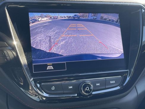 Certified 2021 Chevrolet TrailBlazer RS w/ Technology Package image 3