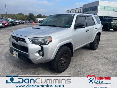 Used 2020 Toyota 4Runner Venture w/ Moonroof Package